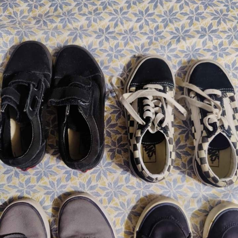 Boys shoes